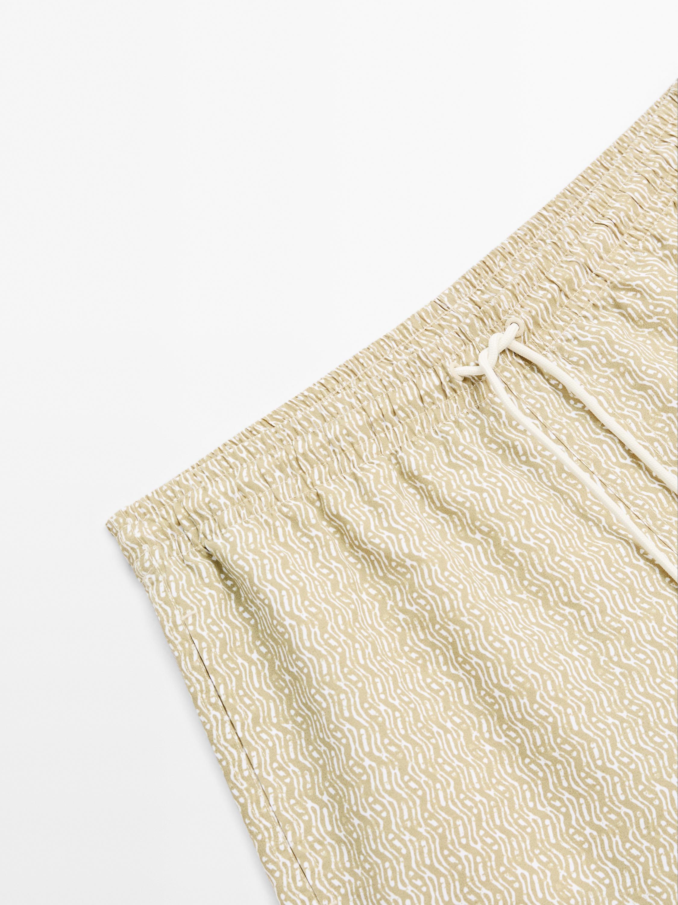 Printed swimming trunks